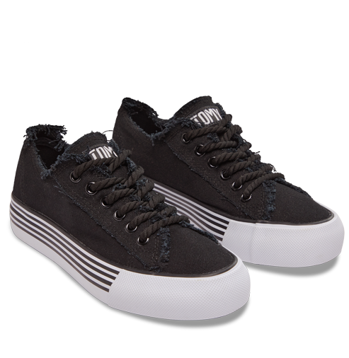 Zora  Black Lace-up